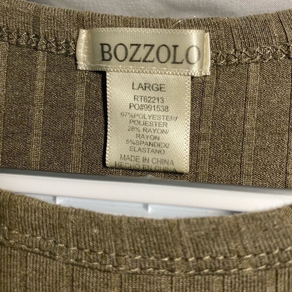 Green Ribbed Halter Top - Picture 4 of 4